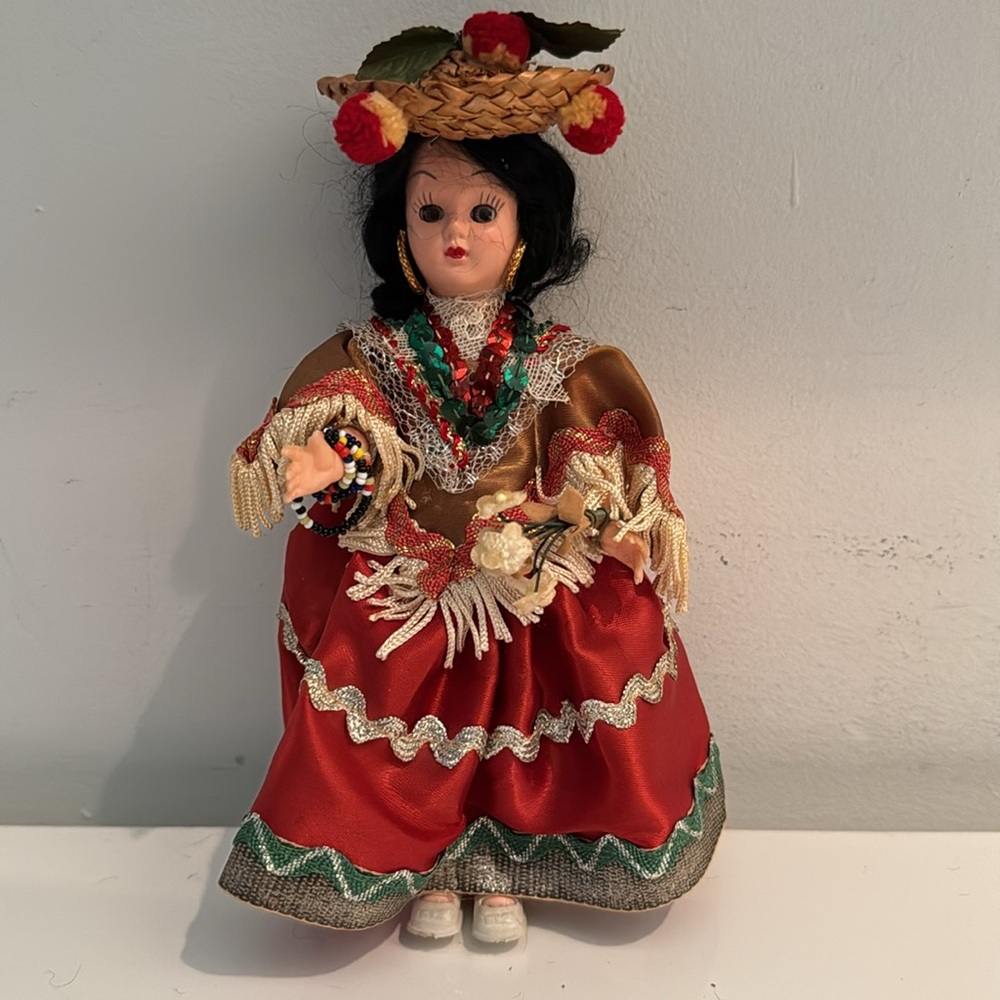 VINTAGE MEXICAN ETHNIC DOLL